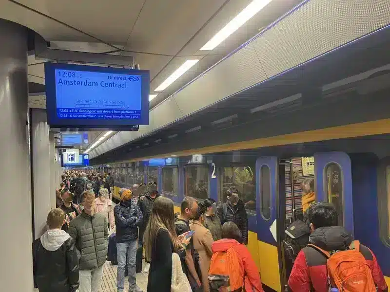 Bahn Flughafen Amsterdam Hauptbahnhof